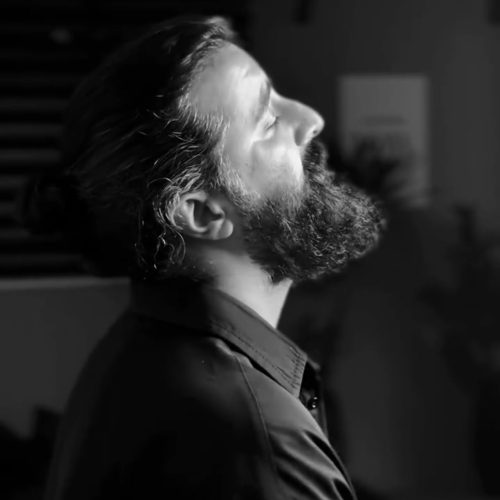 دانلود آهنگ جدید مهدی دارابی هوروش بند به نام گل پر پر